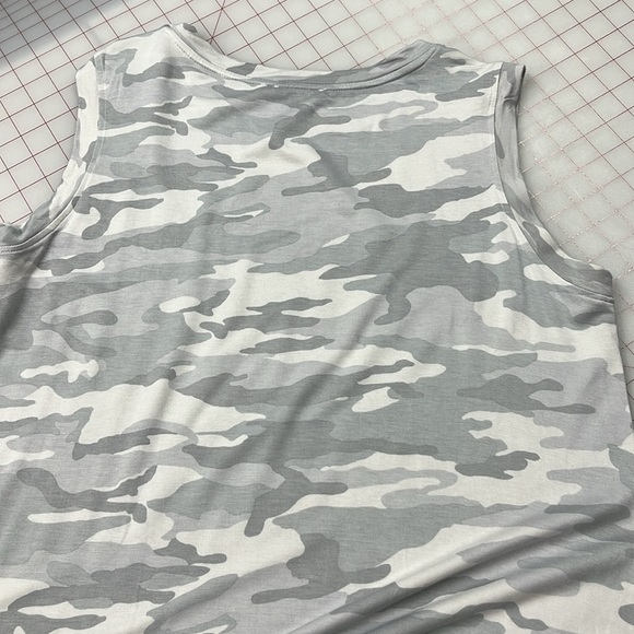 HILARY RADLEY Grey/WHT Camo Crew Side Slit SLVless Beachy Minimal Midi Dress XL - Picture 6 of 16